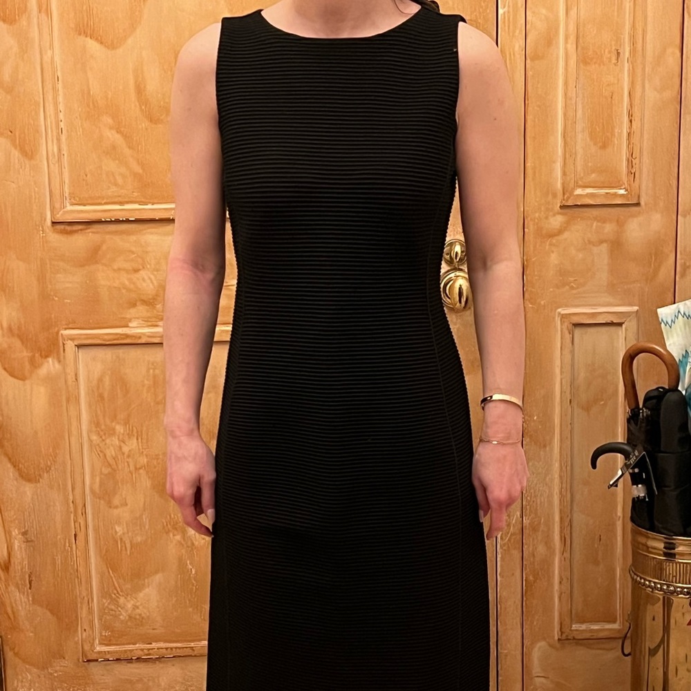 Black sleeveless Armani Collezioni dress size 8. NWT.